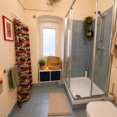 Apartment Centralissimo E Caratteristico, A Pochi Passi Dal Casino E Dal Mare - La Casetta Di